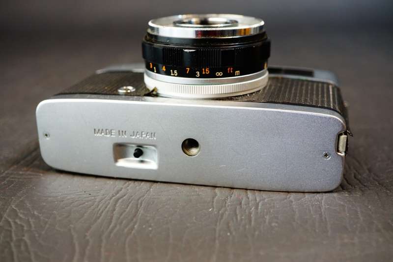 Olympus Trip 35 Point & Shoot Camera with Zuiko 40mm F2.8 Lens **Excellent Condition**