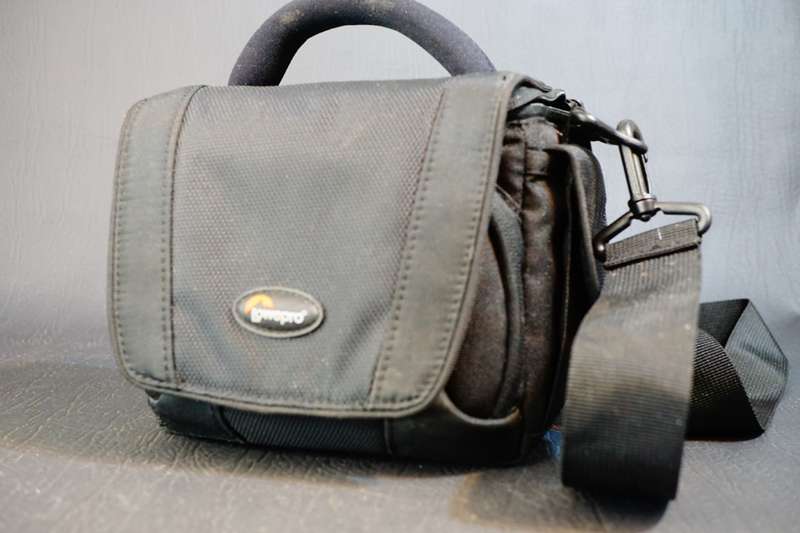 Lowepro Edit 120 Camera Bag  **Excellent Condition**