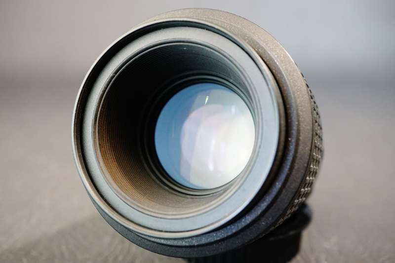 **1:1 Macro Lens** Sigma 105mm F2.8 EX Lens in Canon EF Mount  **Excellent Condition**