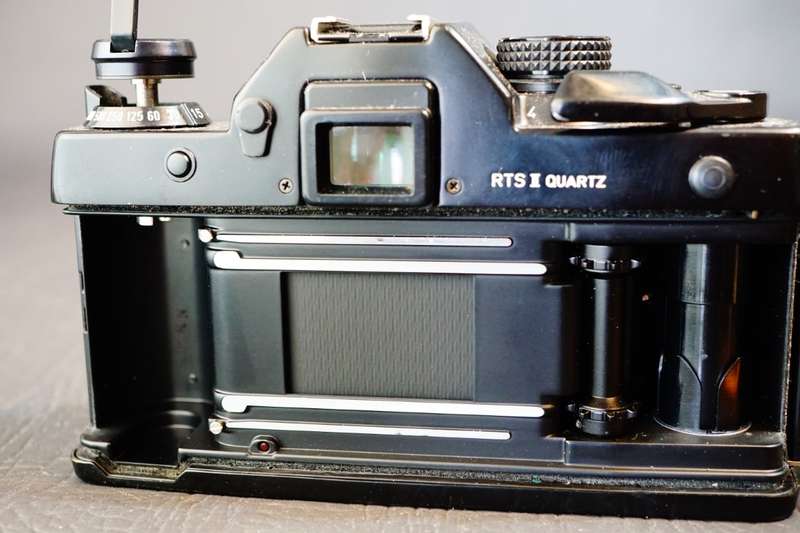 CONTAX RTS II 50 YEARS 50th Anniversary Film Camera with Zeiss 50mm F1.7 Lens **Excellent Condition*