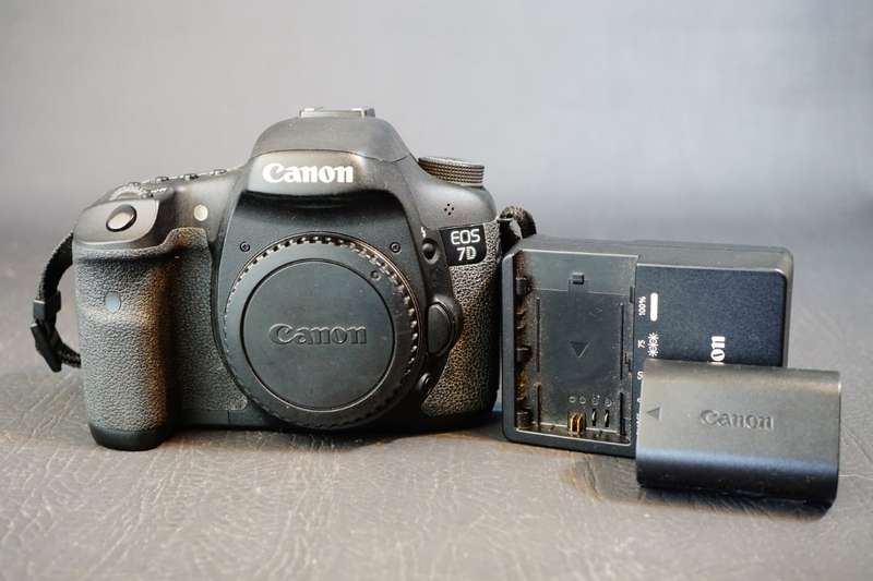 Canon EOS 7D 18.0 MP Digital SLR Camera **Great Condition**