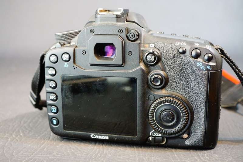 Canon EOS 7D 18.0 MP Digital SLR Camera **Great Condition**