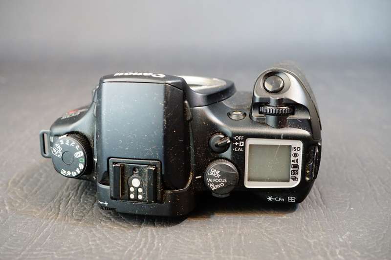 CANON EOS Elan 7E 35mm SLR Film Camera Body Eye Controlled Auto Focus  **Great Condition**