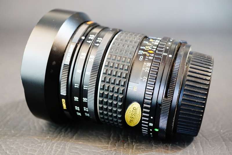 Pentax SMC Pentax Shift 28mm F3.5 Lens Pentax K Mount with Case **Excellent Condition**