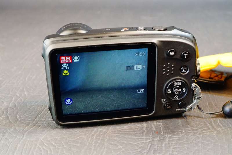 Fujifilm FinePix XP130 Underwater Camera 16.4MP Digital Camera **Good Condition**