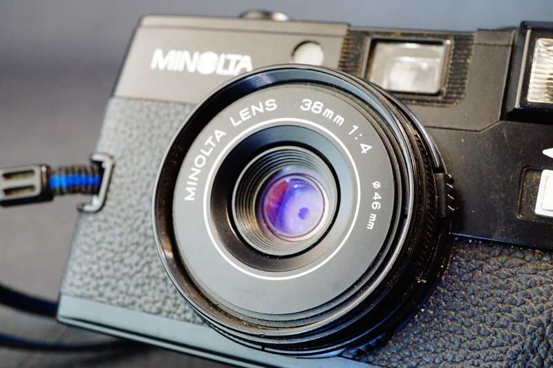 Minolta Hi-Matic GF 38mm 1:4 lens - 35mm Film Camera **Good Condition**