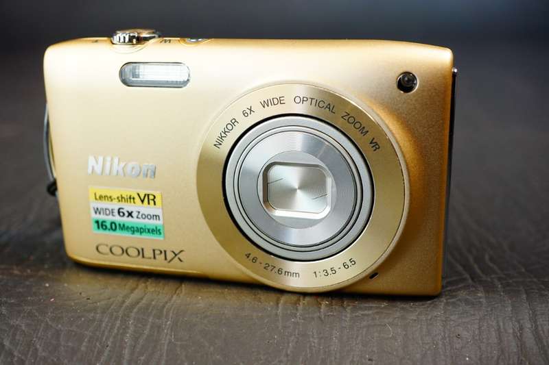 Nikon COOLPIX S3300 16.0MP Digital Camera **Great Condition**