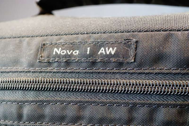 Lowepro Nova 1 AW Shoulder Bag **Good Condition**