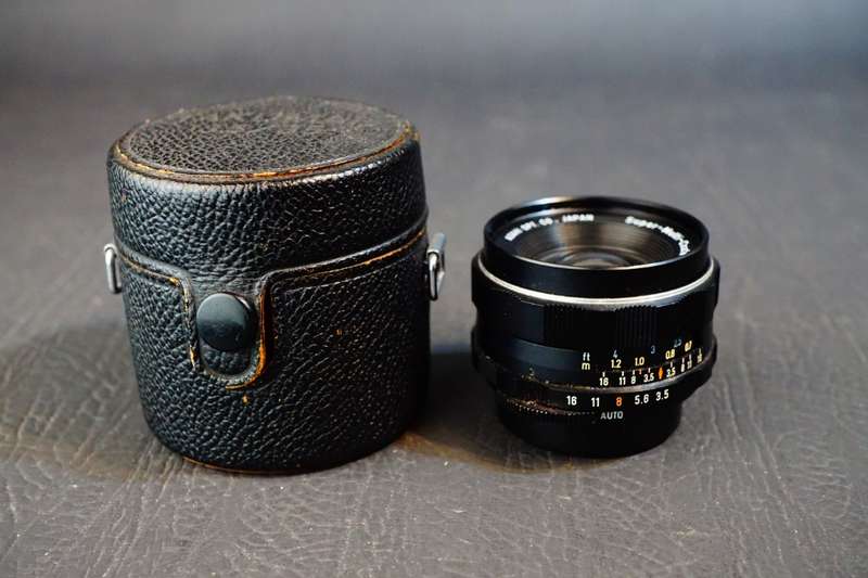 Asahi Super Multi Coated Takumar 35mm F3.5 Lens in M42 Screw Mount  **Great Condition**