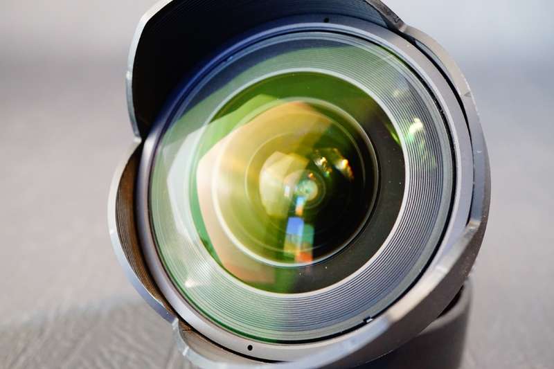 Rokinon Cine 14mm T3.1 (f2.8) UMC Lens Canon EF Full Frame Ultra Wide Angle **Excellent Condition**