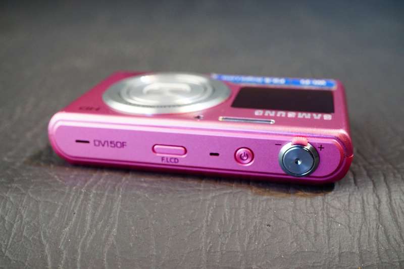 Samsung DV150F Digital Camera 16.2MP 5x optical zoom Dual LCD Screen **Excellent Condition**