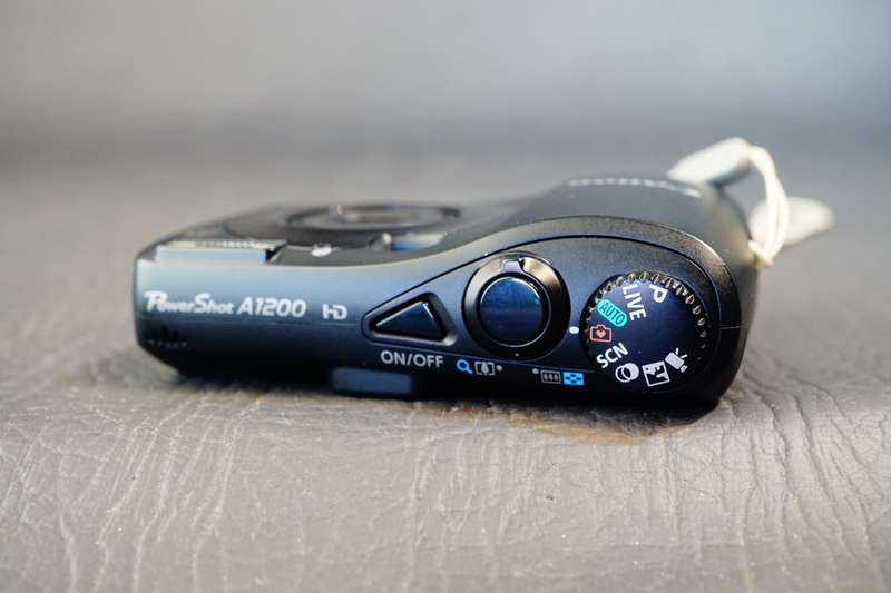 CANON PowerShot A1200 HD Digital Camera - 12.1MP uses AA Batteries  **Great Condition**
