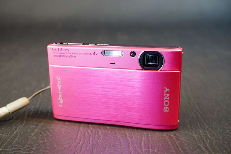 Sony Cyber Shot DSC-TX1 10.2MP 4x Zoom Digital Camera with Underwater Housing **Good Condition**