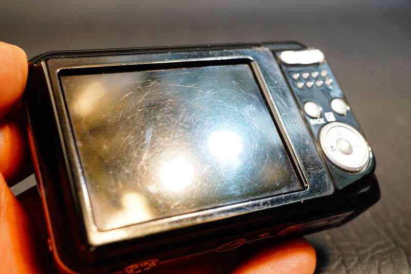 FUJIFILM Finepix AX500 14 MP Point & Shoot Digital Camera  **PLEASE READ THE DESCRIPTION**