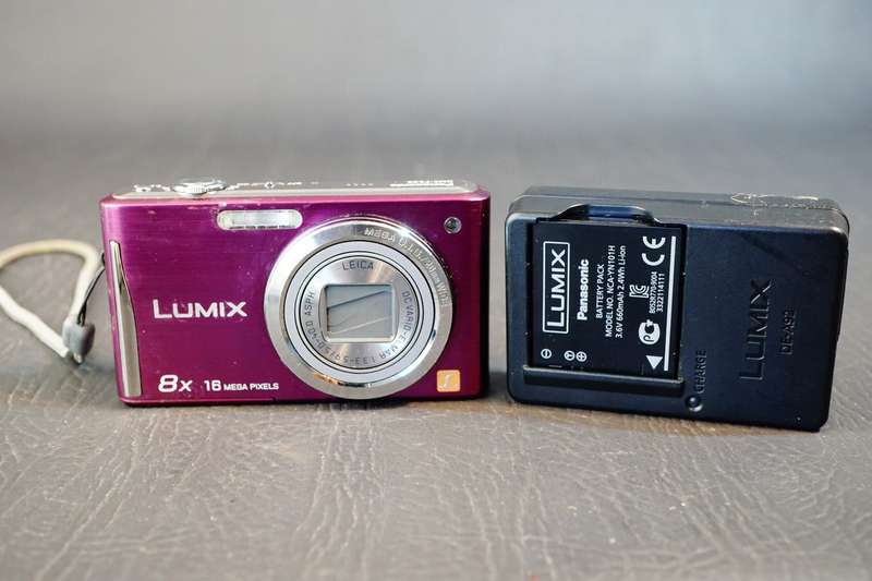 Panasonic Lumix DMC-FS35 Purple 16.1MP Digital Compact Camera **Great Condition**
