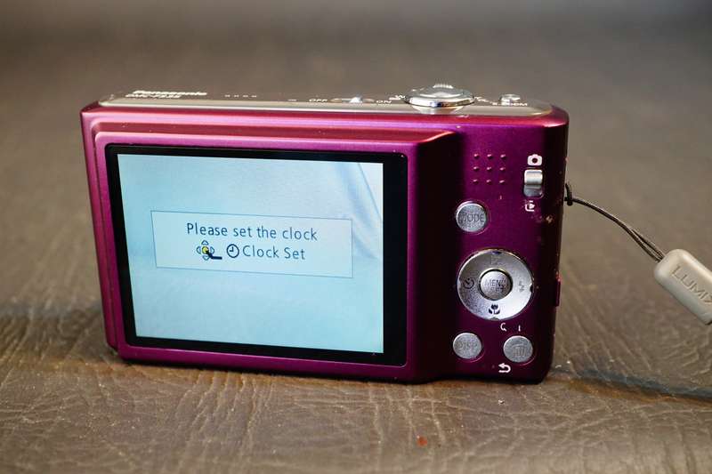 Panasonic Lumix DMC-FS35 Purple 16.1MP Digital Compact Camera **Great Condition**