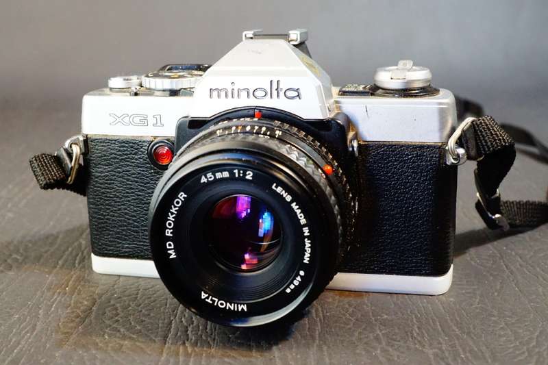 Minolta XG-1 35mm SLR Film Camera with Minolta MD 45mm F2 Pancake Lens  **Good Condition**
