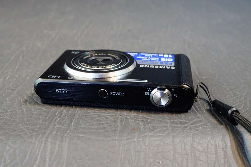 Samsung ST Series ST76 16.1MP Digital Camera  **Great Condition**