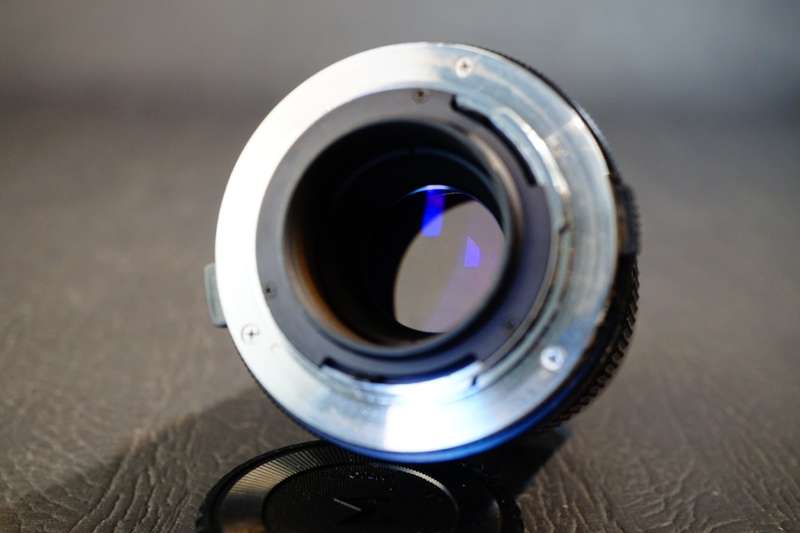 Vivitar Auto Telephoto 135mm F2.8 Lens In Olympus OM Mount  **Great Condition**