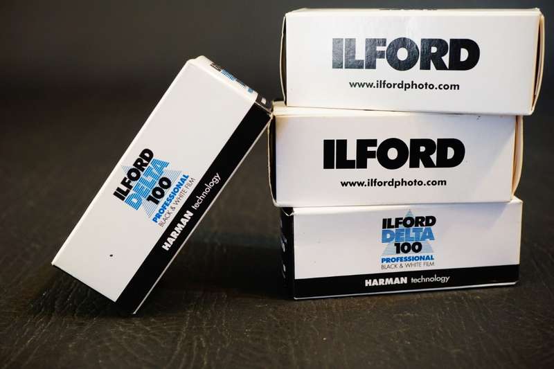 4 x Rolls Ilford Delta 100 Professional 120 Format Black & White Film **Expired 2014, NOT TESTED**
