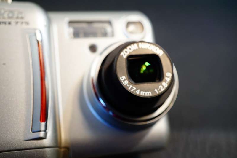 Nikon COOLPIX 775 and 4300 Compact Digital Camera Combo Set **Good Condition**