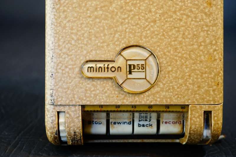 Protona Minifon P-55 L/S Miniature Wire Recorder  **Untested Condition**