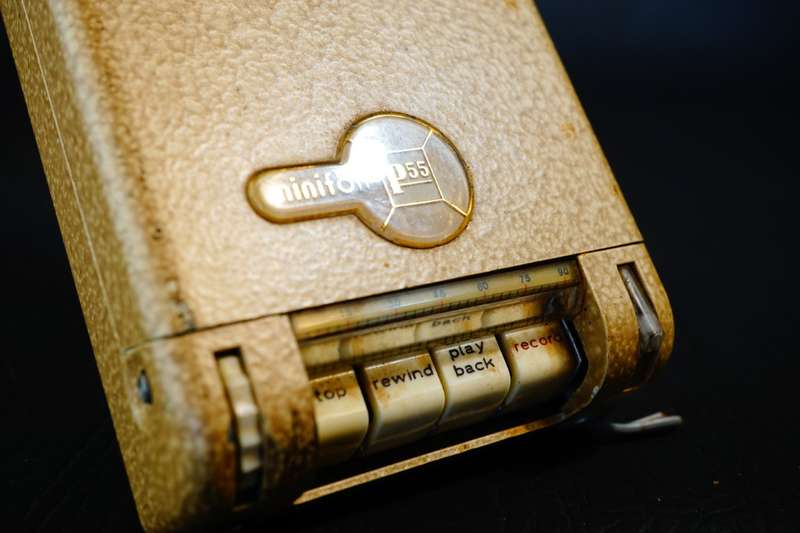Protona Minifon P-55 L/S Miniature Wire Recorder  **Untested Condition**
