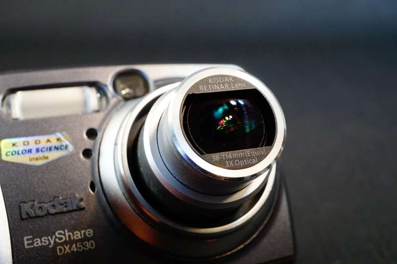 Kodak Easyshare DX4530 5.0 Megapixel Digital Camera uses AA Batteries  **Good Condition**