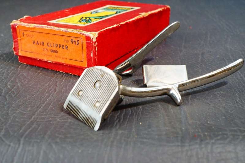 Ahrem's Good Line German made Manual Hair Clippers with Box and Instructions Mid-20th Century
