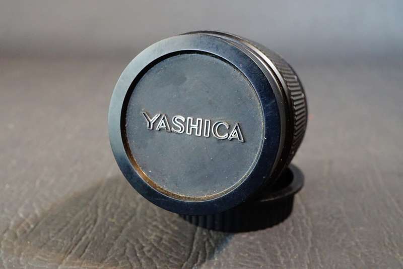 Yashica DBS 135mm f2.8 Lens in Contax CY Mount   **Good Condition**