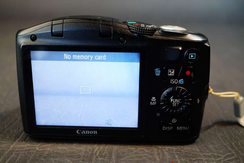 Canon PowerShot SX150 IS Digital Camera 14.1 Megapixel 12x Optical Zoom **Good Condition**