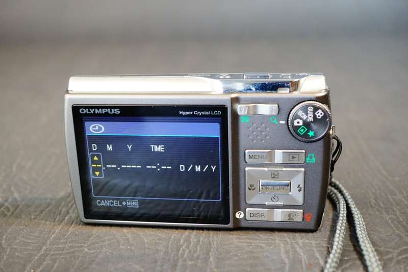 OLYMPUS mju 830 All Weather 8.0 MP Compact Digital Camera with 2 GB XD Card **Great Condition**