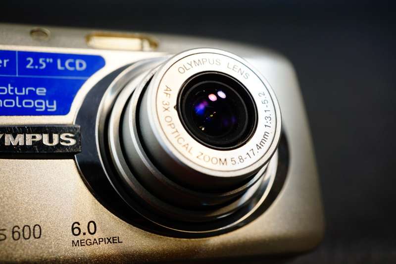 Olympus Stylus 600 Digital 6.0MP Compact Digital Camera **Great Condition**