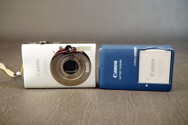 Canon PowerShot ELPH/IXUS 80 IS SD1100 IS 8.0MP Compact Digital Camera **Great Condition**