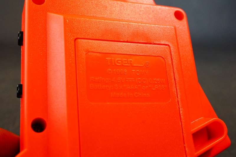 Vintage Pokémon Cyclone 2 Handheld Game 1999 Tiger Electronics **Great Condition**