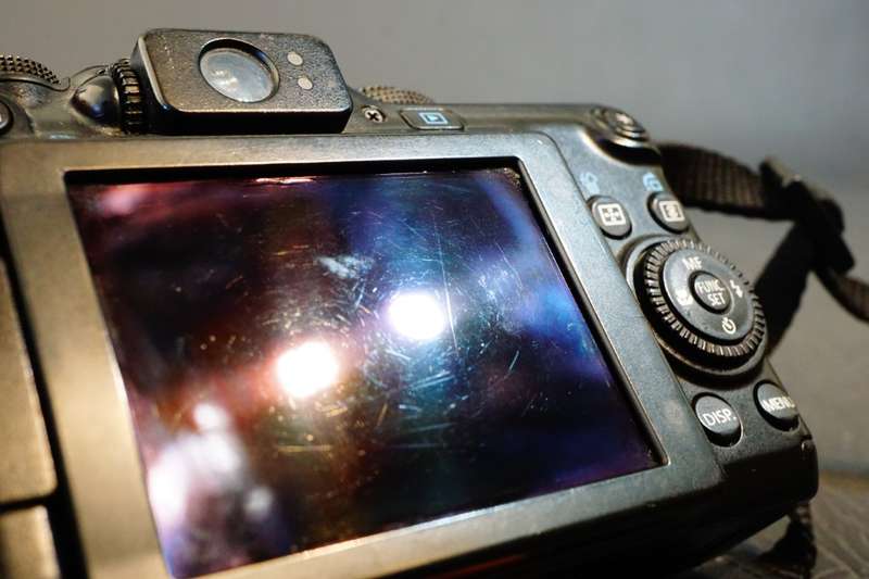 Canon Powershot G11 10MP 20X Zoom Digital Camera with Canon WP-DC34 Underwater Housing **Well Used**