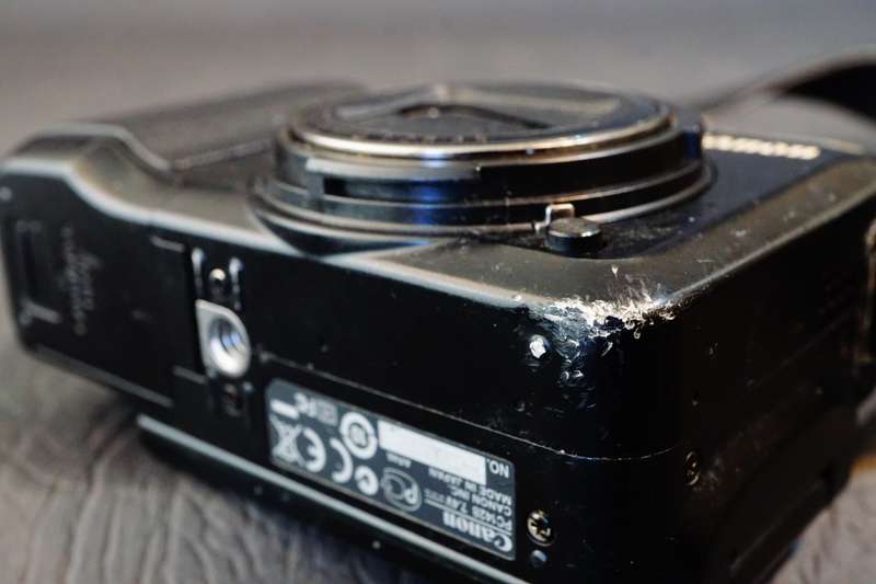 Canon Powershot G11 10MP 20X Zoom Digital Camera with Canon WP-DC34 Underwater Housing **Well Used**