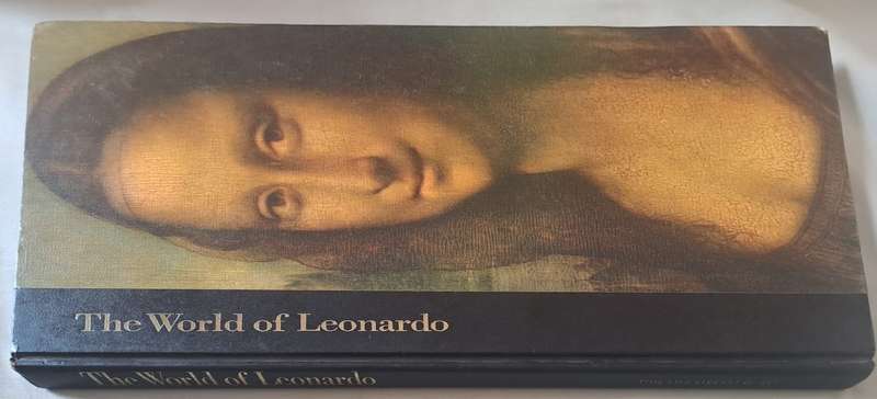 The World of Leonardo - Robert Wallace (Hard cover with no DJ)