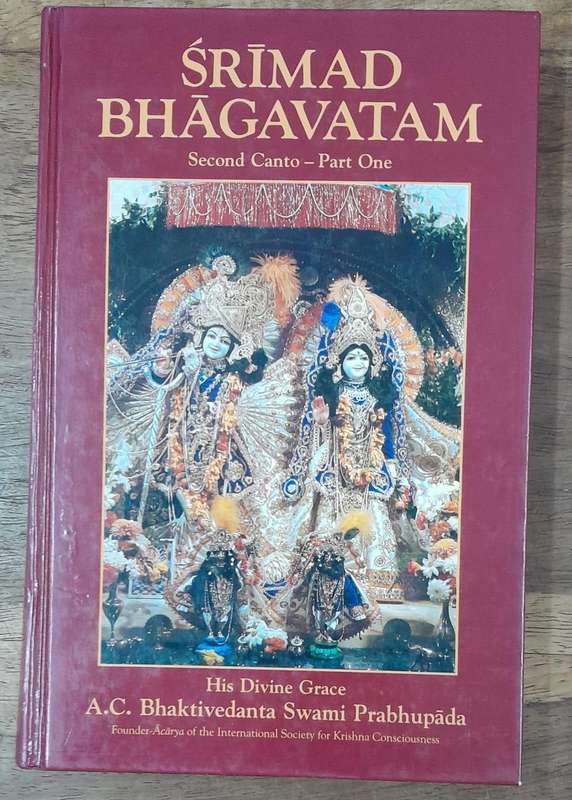 Shrimad Bhagavatam - AC Bhaktivedanta Swami Prabhupada (Hardcover book with no dj)