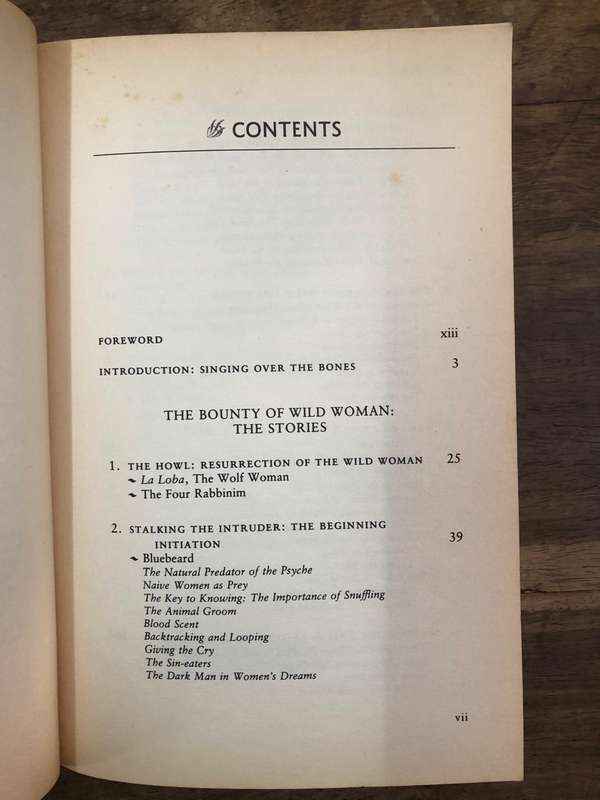 Women Who Run with the Wolves - Clarissa Pinkola Estes (Paperback)