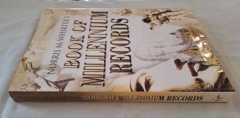 Book of Millennium Records. - Norris Mc Whirters (Hardcover with DJ)