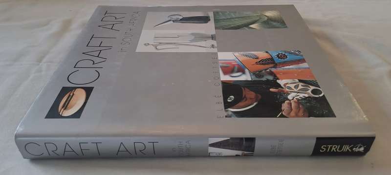 Craft Art in South Africa. - Elbe Coetzee (Hardcover with DJ)