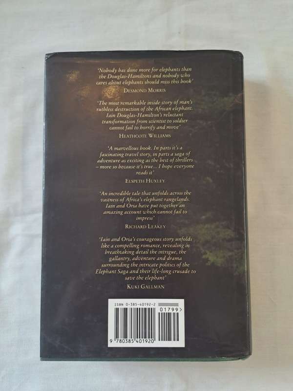 Battle for the Elephants. - Iain & Oria Douglas Hamilton (Hardcover With DJ)