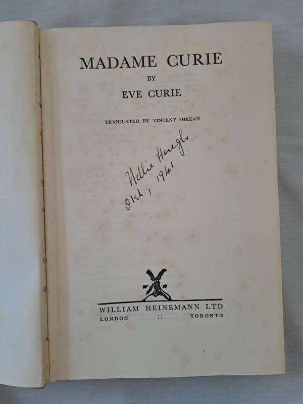 Madame Curie. - Eve Curie (Hardcover without DJ)