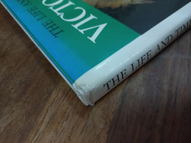 The life and Times of Victor Hugo - Paul Hamlyn (Hardcopy with DJ)