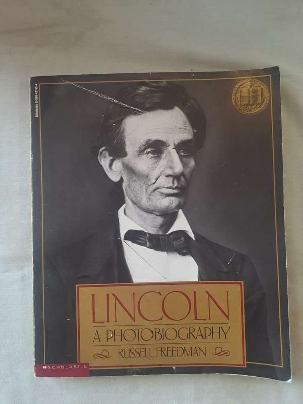 Lincoln A Photobiography - Russell Freedman (Paperback)