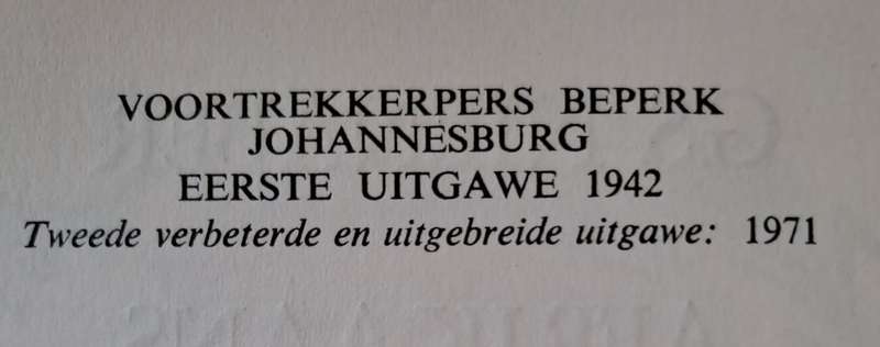 Afrikaans in die vroer jare - G.S. Nienaber (hard cover with no DJ)