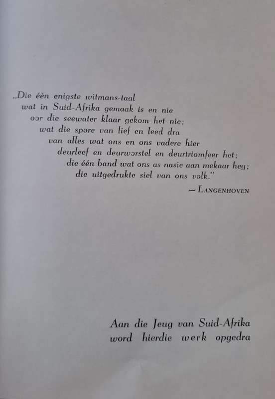 Die Triomf van Afrikaans - E. C. Pienaar ( Hard cover with no dj)