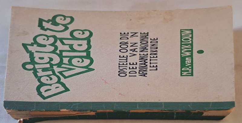 Berigte te Velde - N.P. van Wyk Louw (paperback)