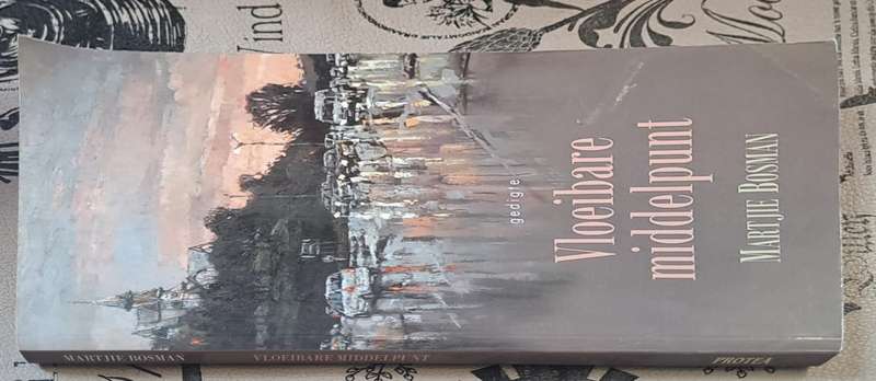Vloeibare middelpunt - Martjie Bosman (paperback)